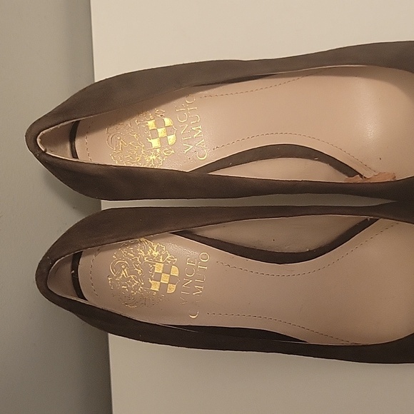 Vince Camuto Size 6 1/2 Brown Suede " 3 inch"  Block-Heels - Picture 2 of 11